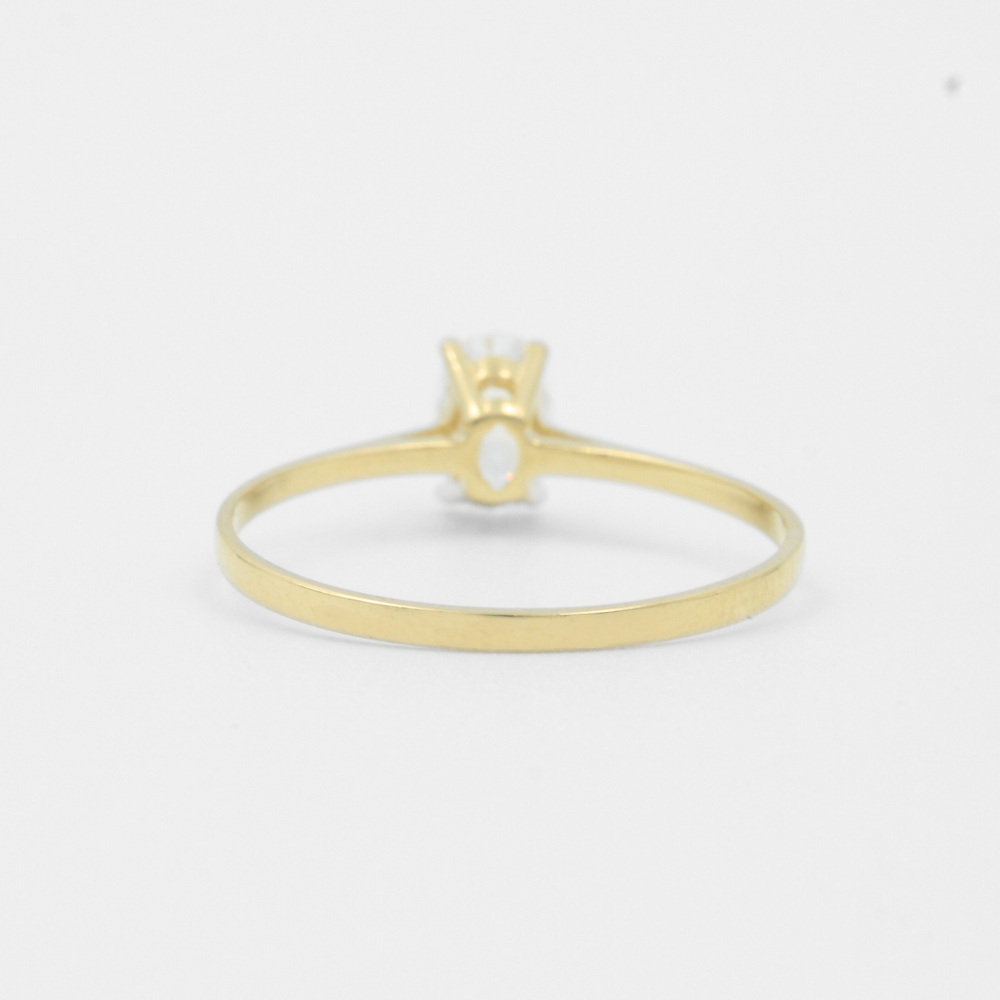 Anillo de Compromiso Oro 14k Diseño Tradicional con Zirconia Oval Brillante mod. 7961