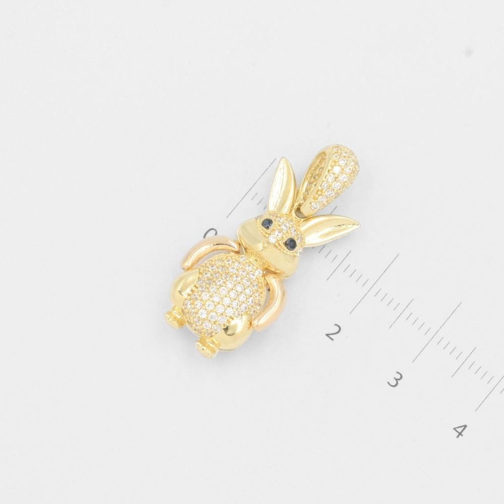 Dije de Oro 14k Hueco en Forma de Conejo con Incrustación de Zirconias mod. 8039