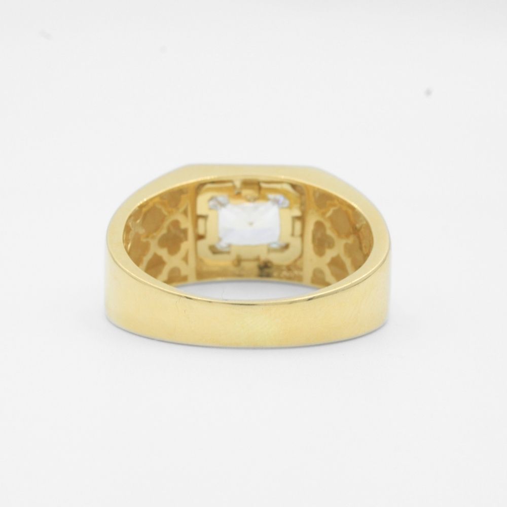 Anillo de Oro 14k con Zirconia Brillante en Diseño Confort mod. 7926