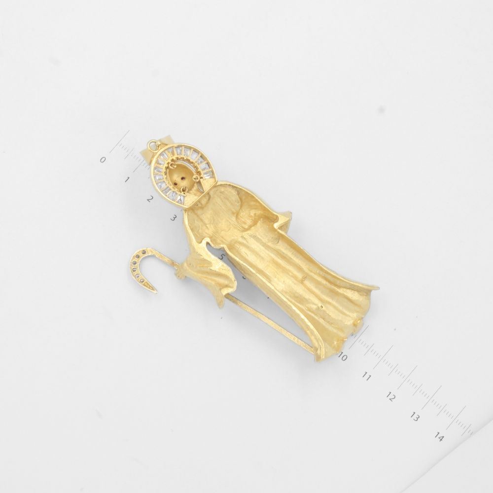 Dije de Oro 14k Santa Muerte Especial de Tamaño Max con Diamantado y Zirconias mod. 8010