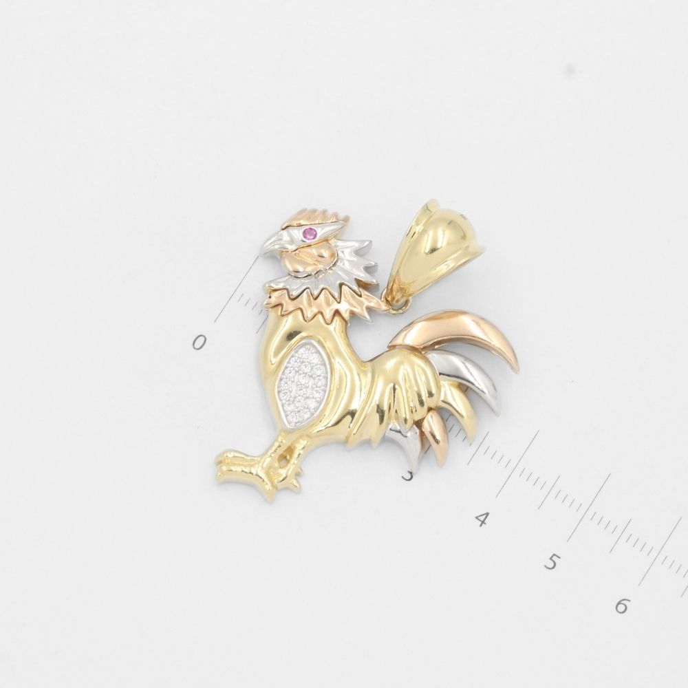 Dije de Oro 14k Gallo Hueco de Tono Brillante con Zirconias Finas mod. 7913