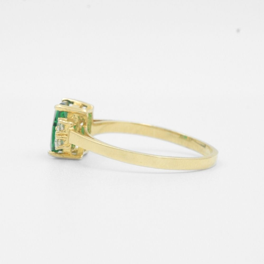 Anillo de Oro 14k de Diseño Elegante con Zirconia Color Verde Esmeralda mod. 7728