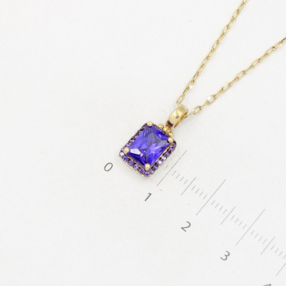 Coordinado de Oro 14k Especial de Diseño Morado Incrustado con Zirconias mod. 8600